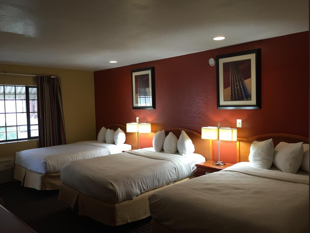 Vista Inn & Suites Beale Street Memphis Buitenkant foto